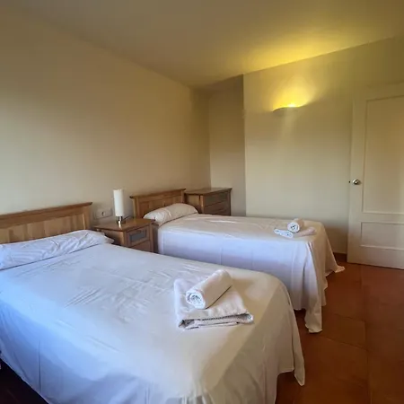 Torremirona Palmeras Holiday home Navata